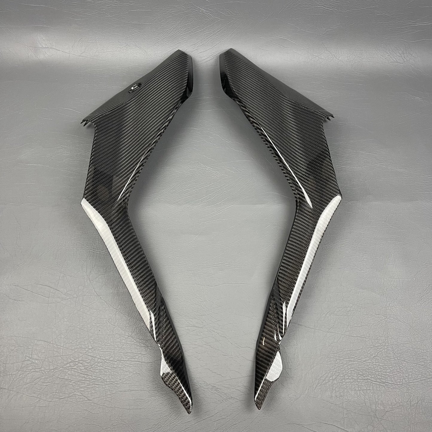DUCATI SuperSport 939 Carbon Fiber Rear Side Fairings – view 3