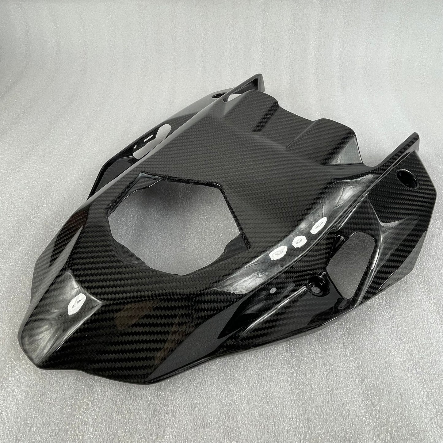 BMW S1000R Carbon Fiber Under Tail Undertray – view 2