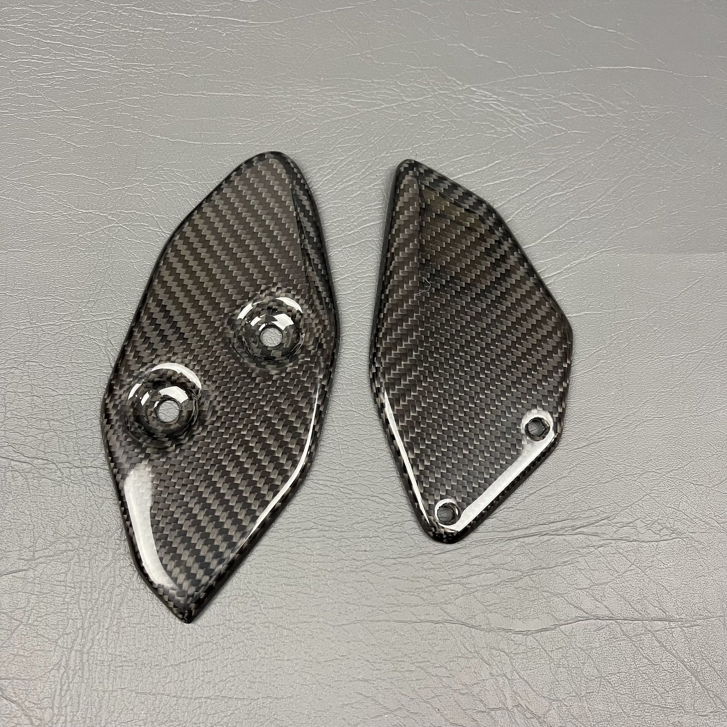 YAMAHA R3 2019-2024 Carbon Fiber Heel Guard