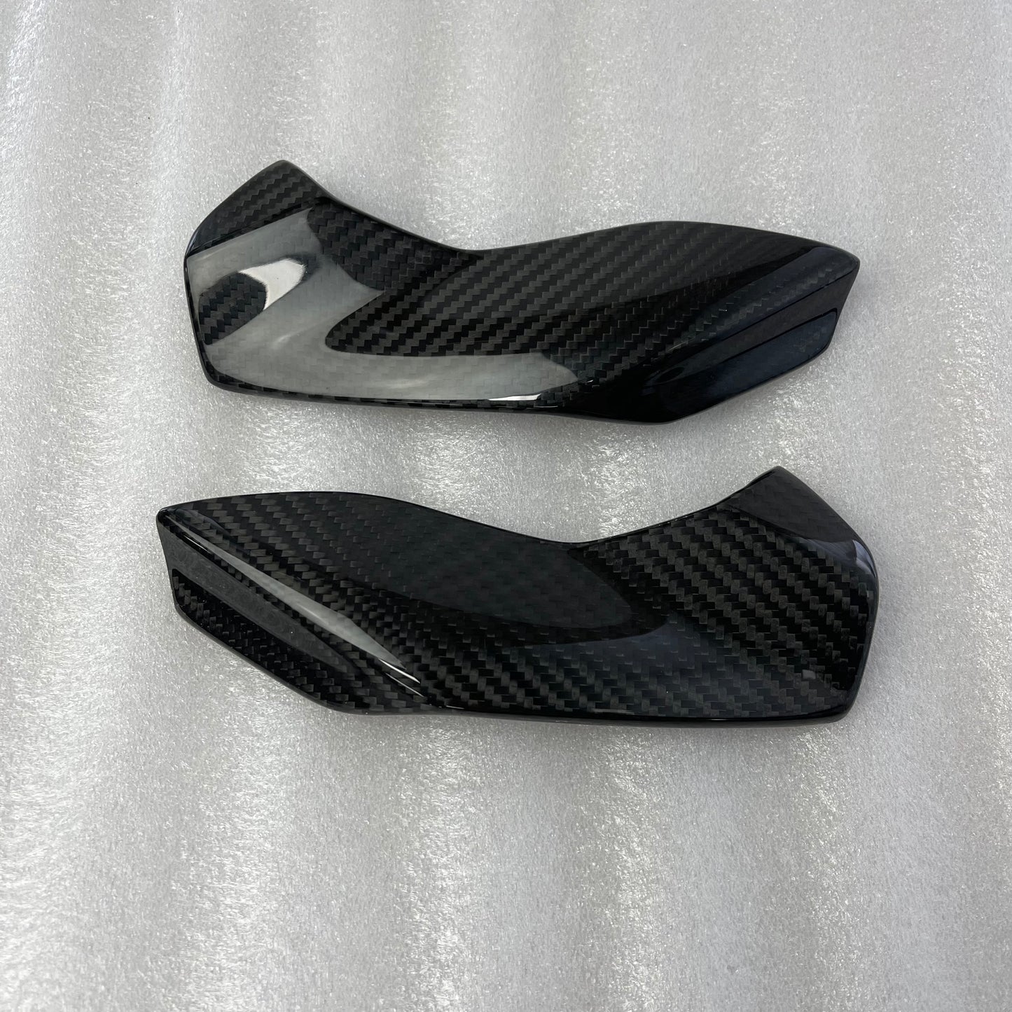 YAMAHA MT-09 Carbon Fiber Headlight Side Fairing