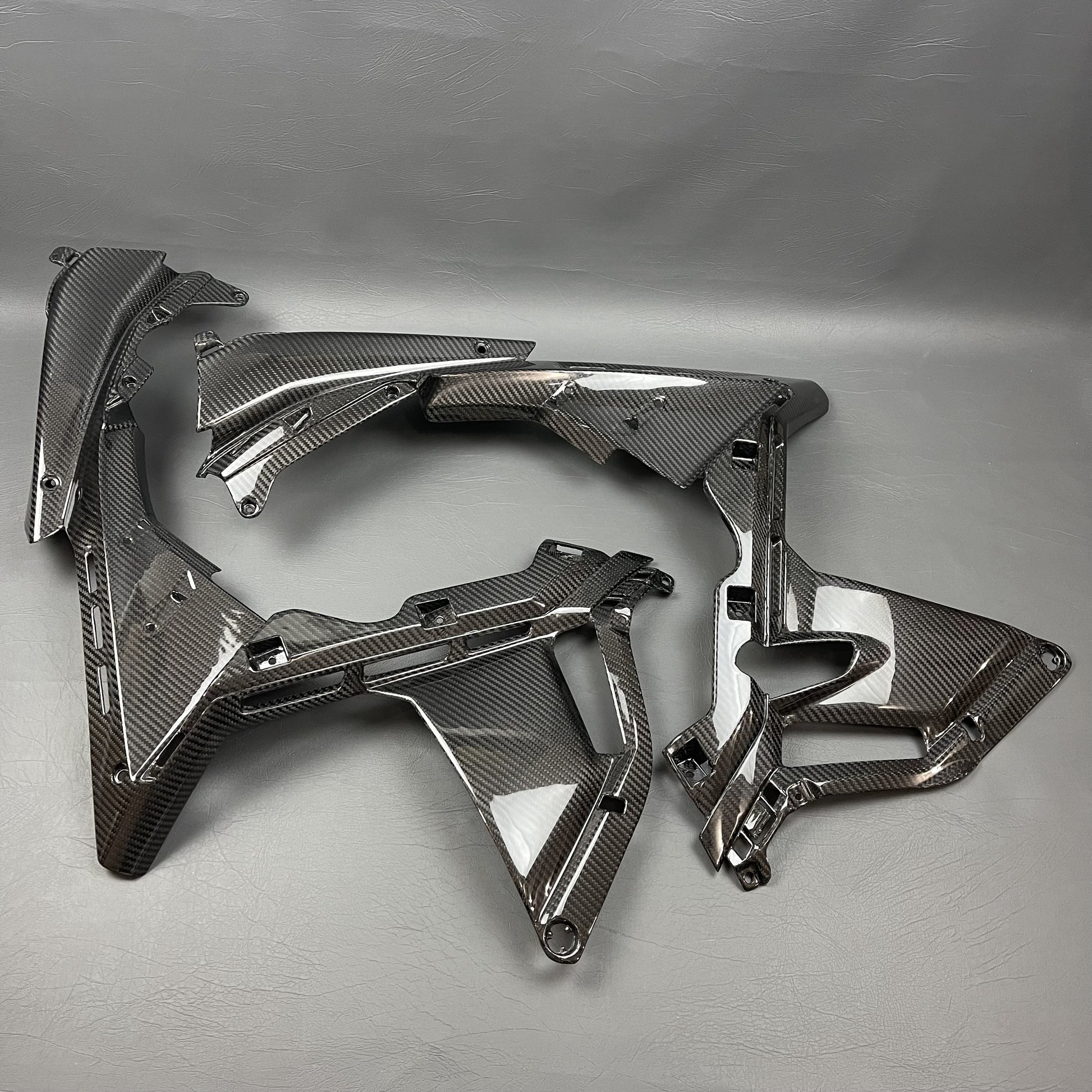 Aprilia RSV4 TUONO V4 Carbon Fiber Side Panel Frame Cover – view 2