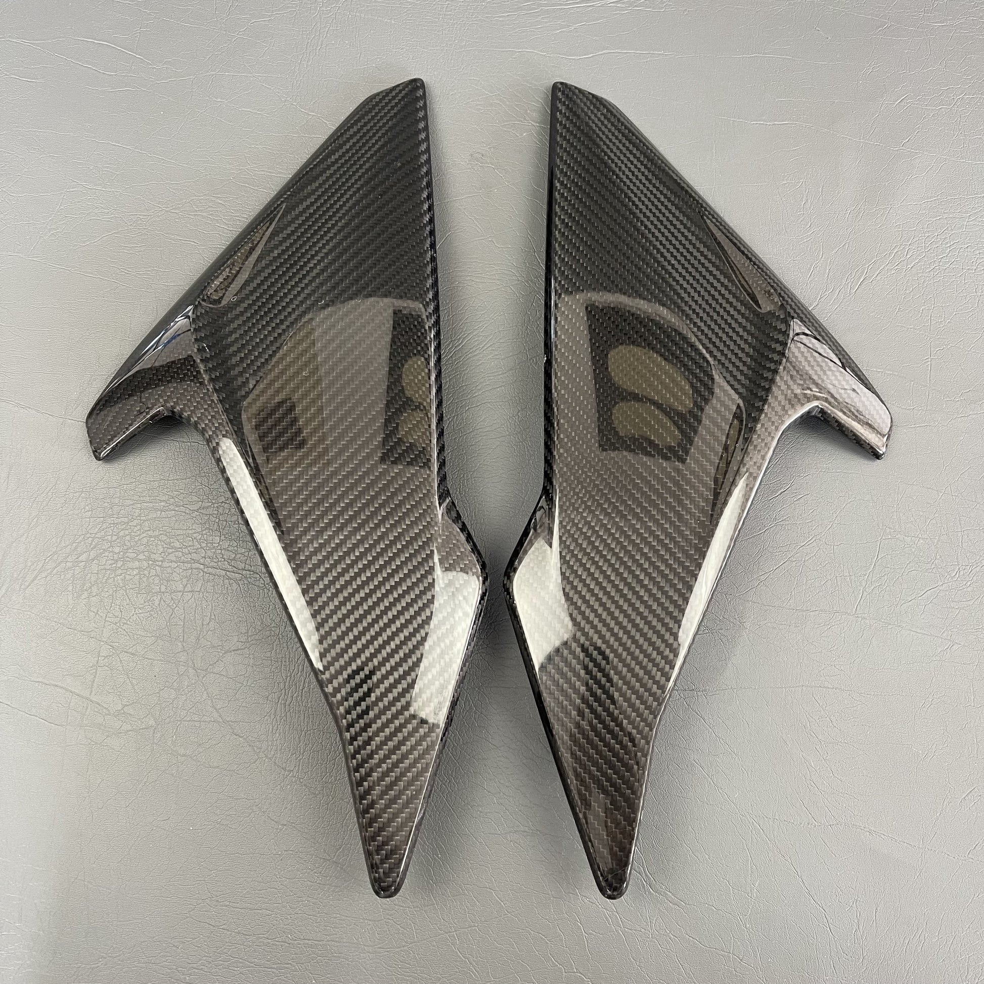 BMW S1000R Carbon Fiber Upper Side Fairing – view 2