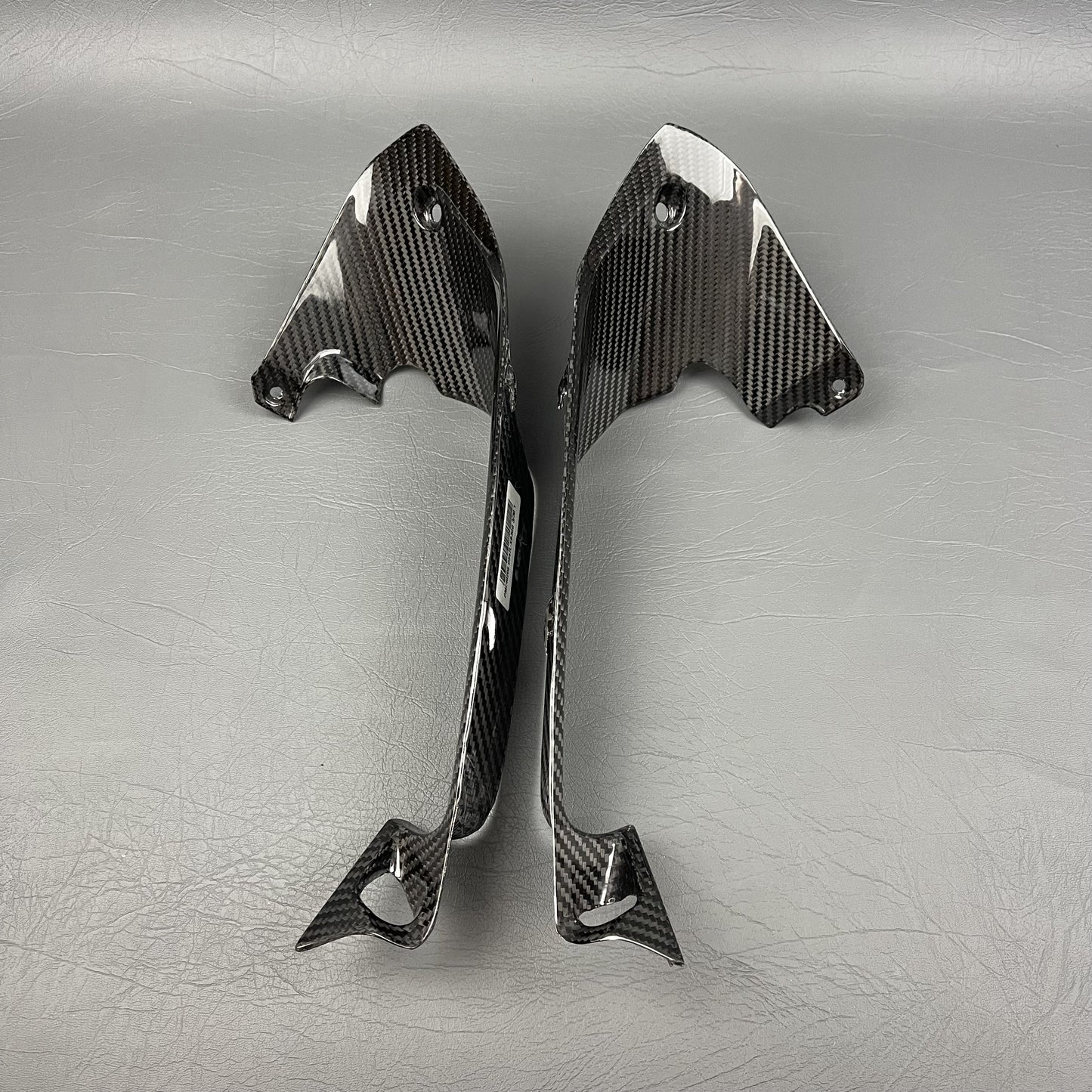 DUCATI SuperSport 939 Carbon Fiber Dash Side Covers