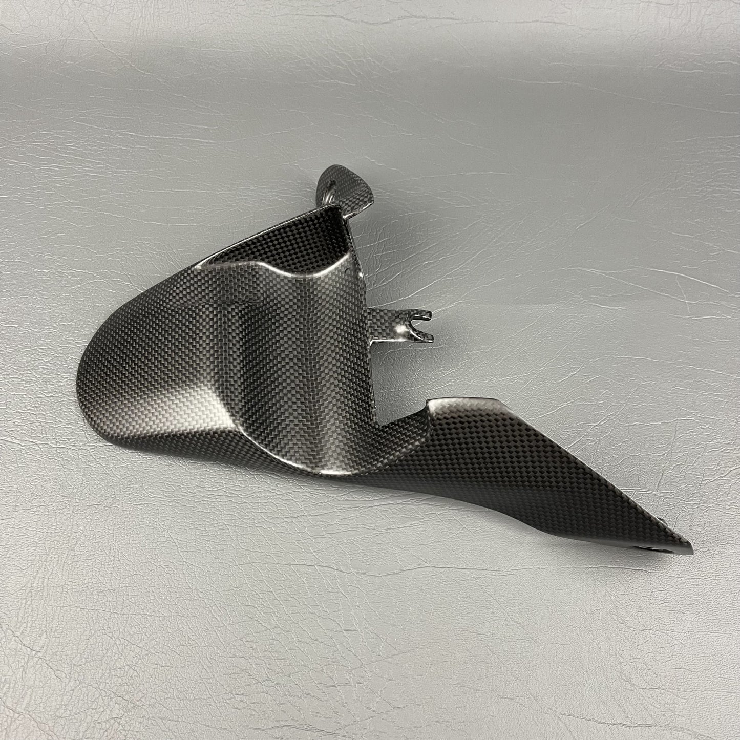 DUCATI SuperSport 939 Carbon Fiber Rear Fender Hugger Mudguard – view 2