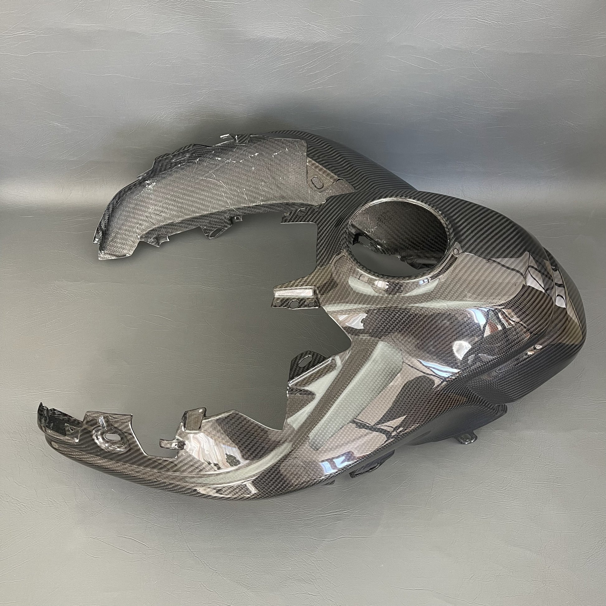 Ducati Multistrada 950/1260/1200 Carbon Fiber Upper Tank Cover – view 3