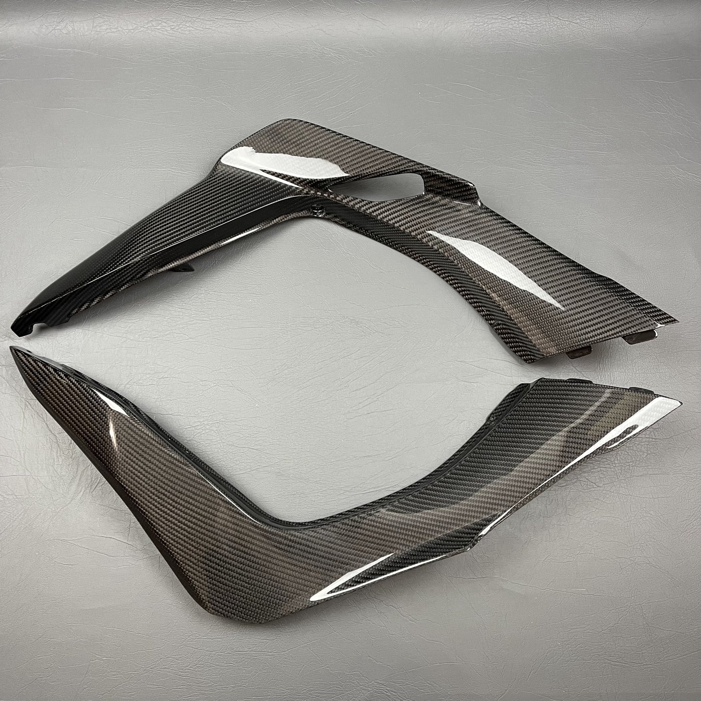 Ducati Multistrada 950/1260/1200 Carbon Fiber Tank Side Panel Fairing – view 2