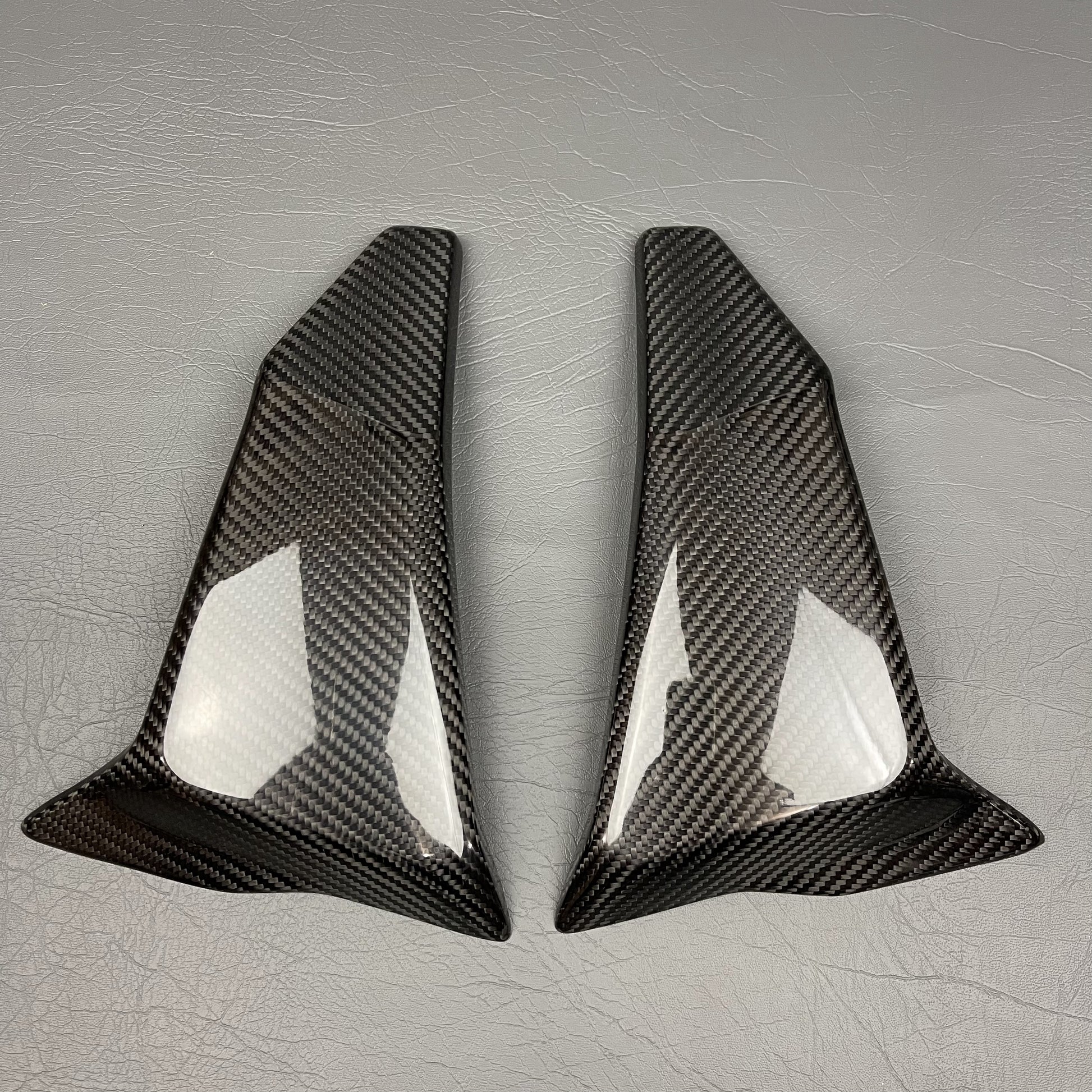 Ducati Hypermotard 950 Carbon Fiber Radiator Covers Protector – view 2