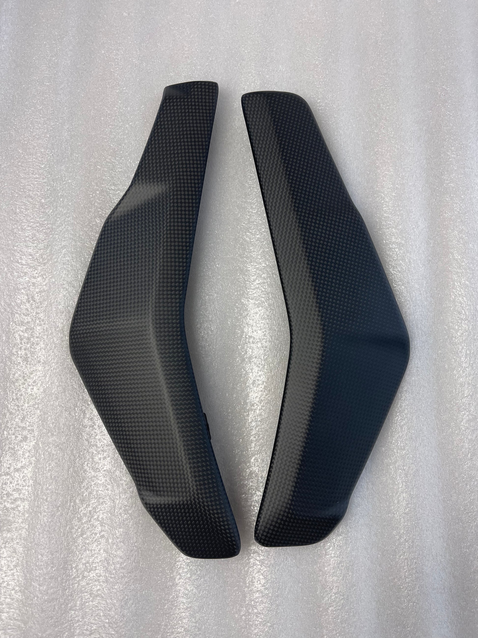 Ducati Streetfighter V2 Carbon Fiber Radiator Cover