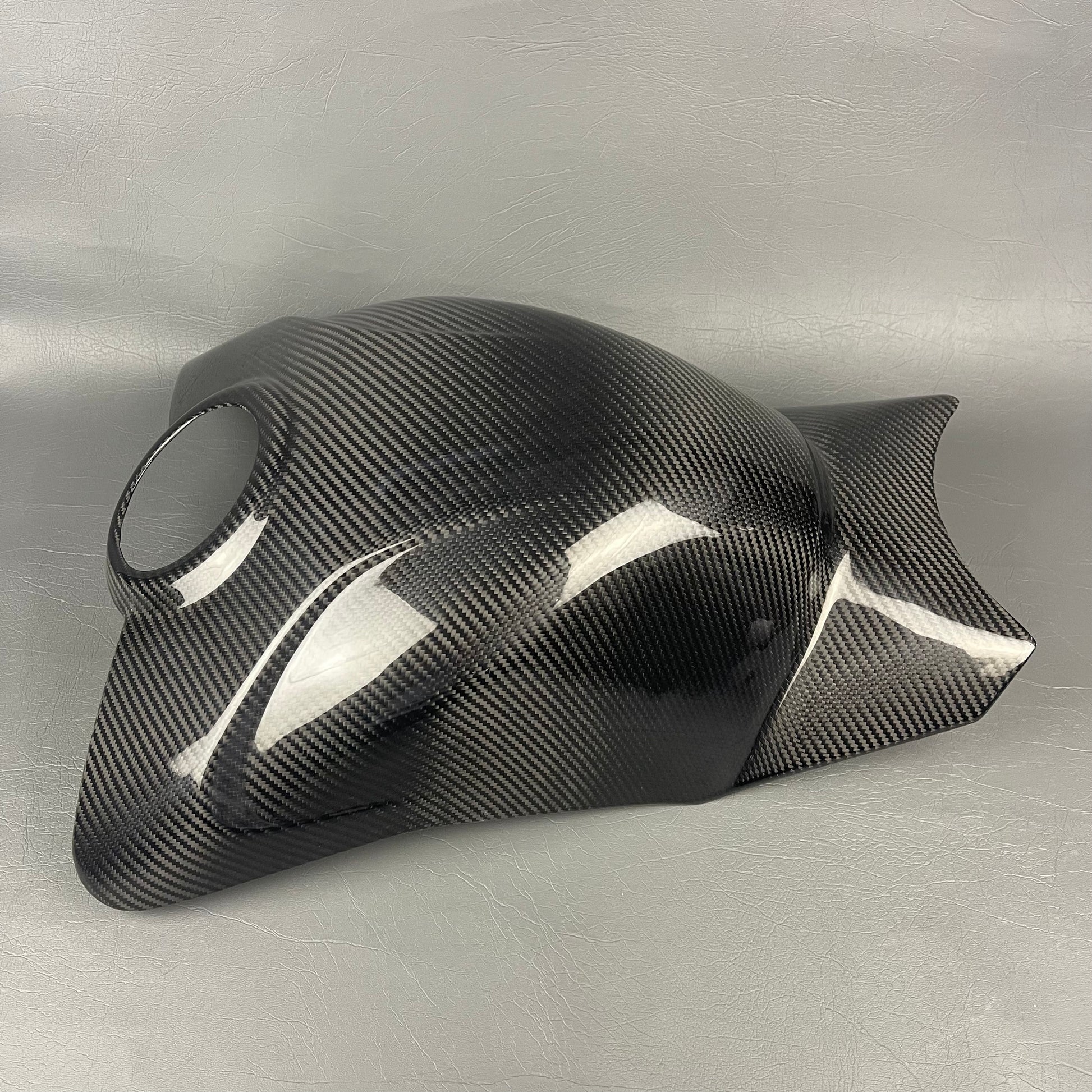 Ducati Panigale/Steetfighter V4 V4S V4R Carbon Fiber Tank Cover – view 5