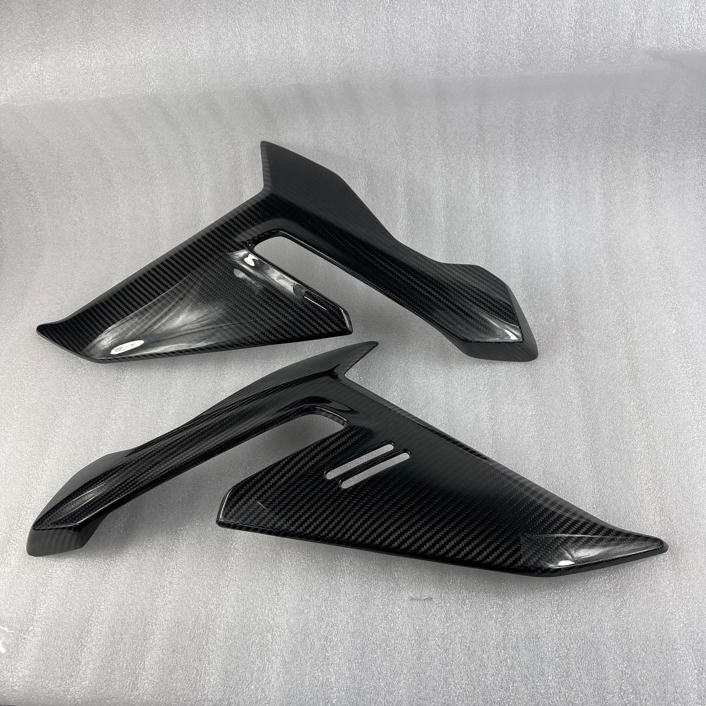 BMW S1000R Carbon Fiber Side Fairings Panels