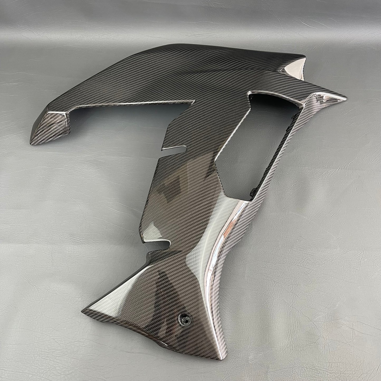 Kawasaki Ninja H2 SX/SE Carbon Fiber Side Fairings – view 2