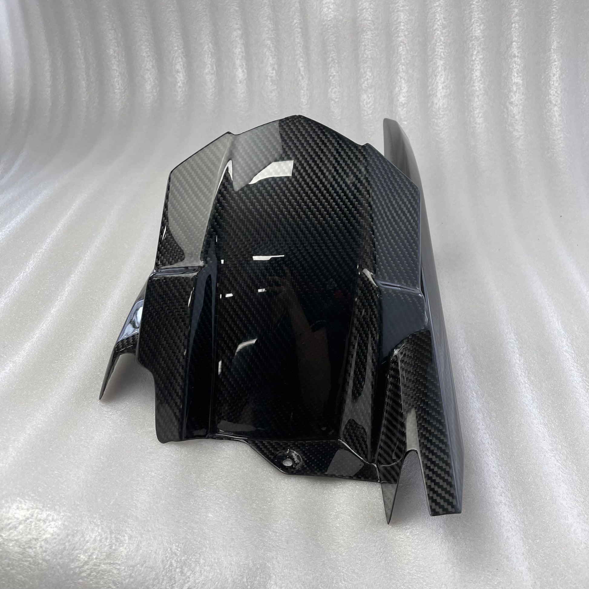 Kawasaki Z900 Carbon Fiber Rear Fender Hugger Mudguard – view 2