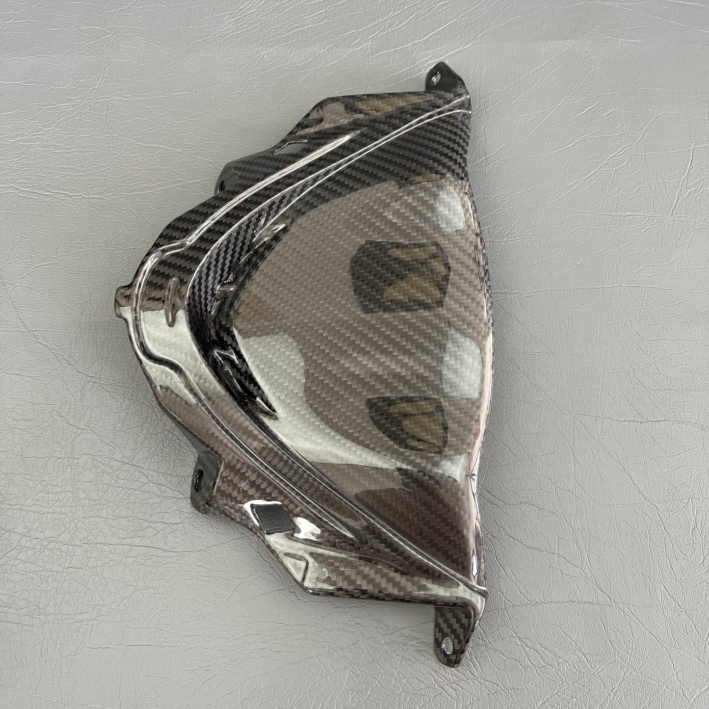 SUZUKI GSX1300R HAYABUSA 2021+ Carbon Fiber Instruement Cover – view 2