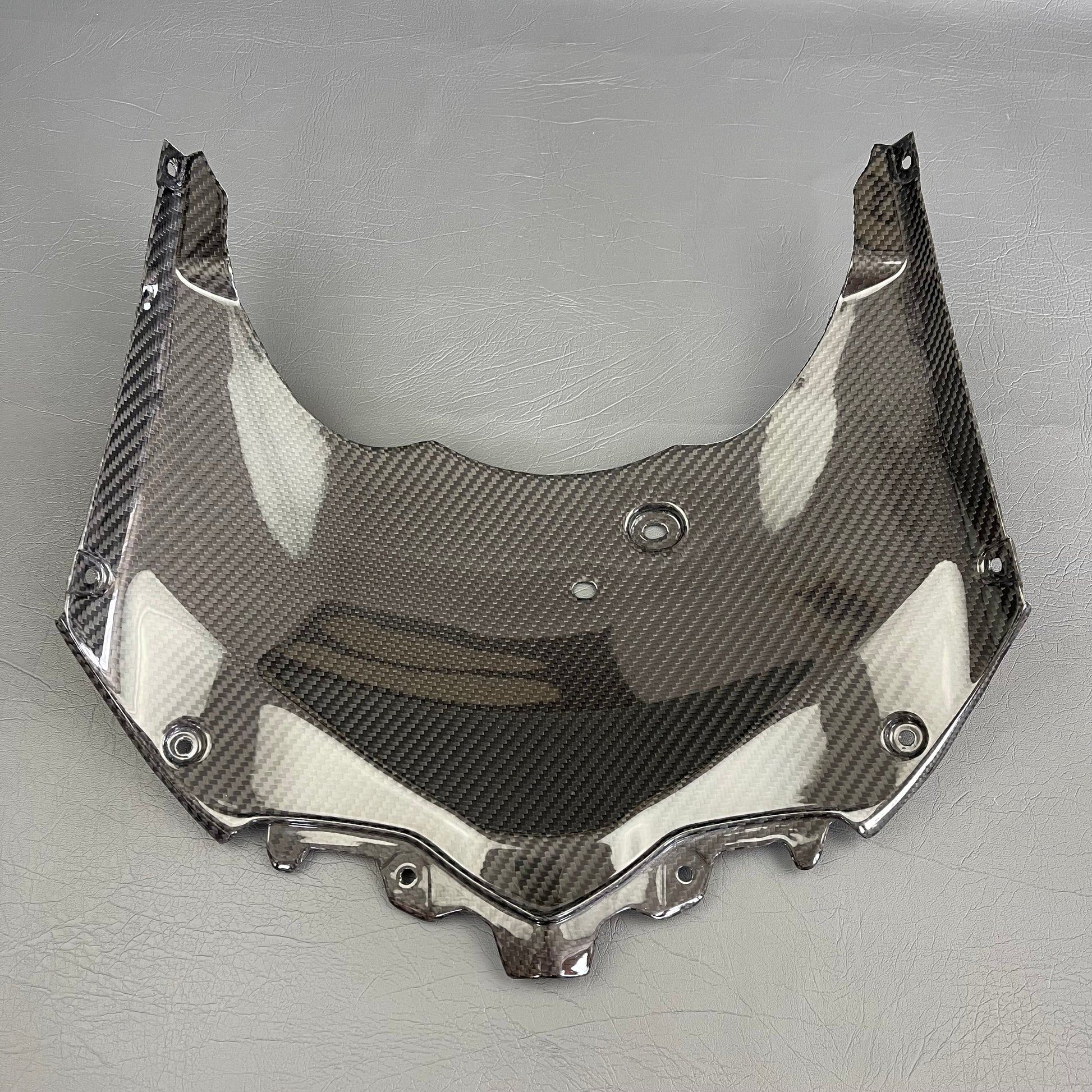 SUZUKI GSX1300R HAYABUSA 2021+ Carbon Fiber Front Cowl Inner Panel