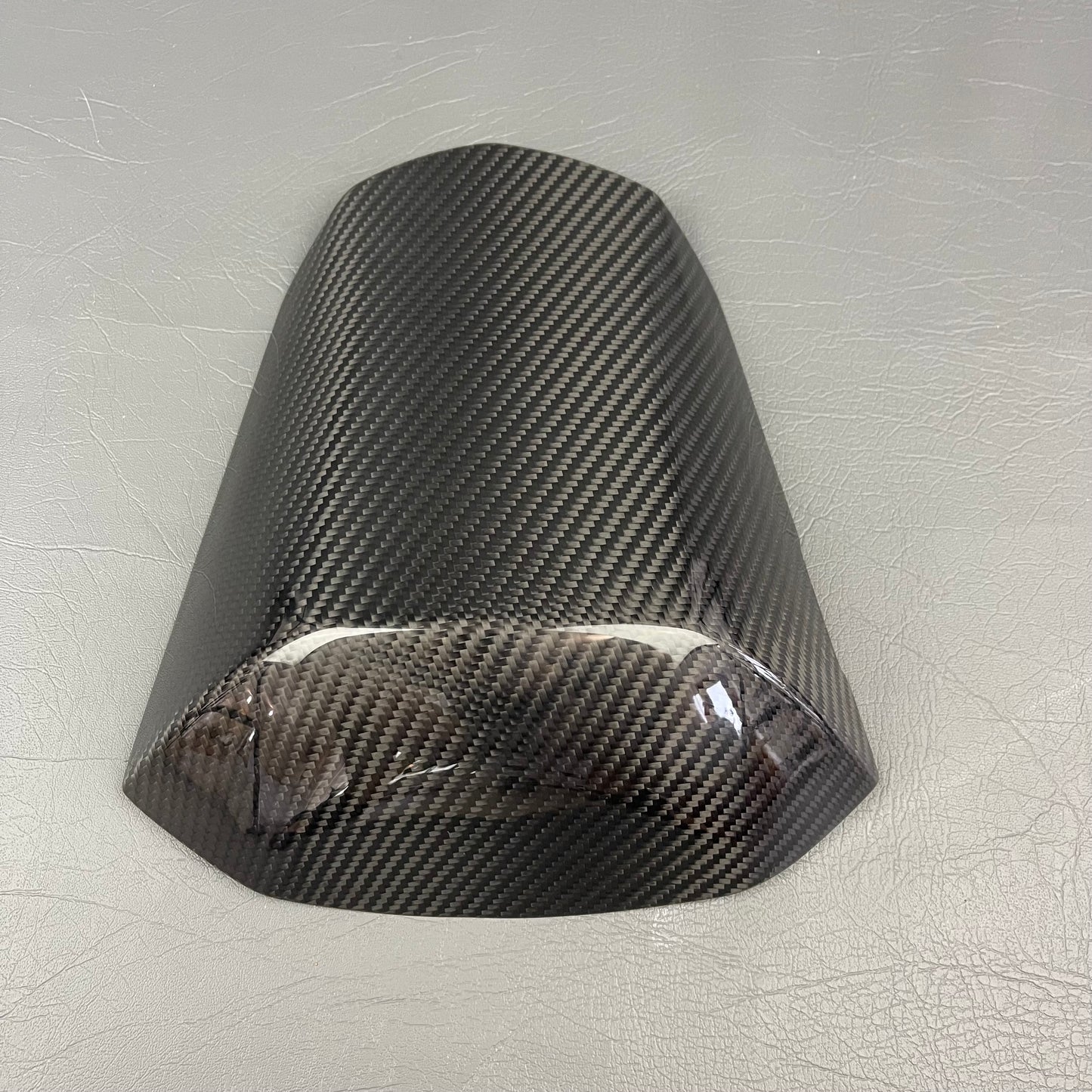 SUZUKI GSX-R 1000 Carbon Fiber Rear Seat Cowl – view 3