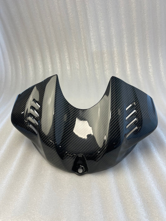 YAMAHA R6 2017+ Carbon Fiber Airbox Tank Cover