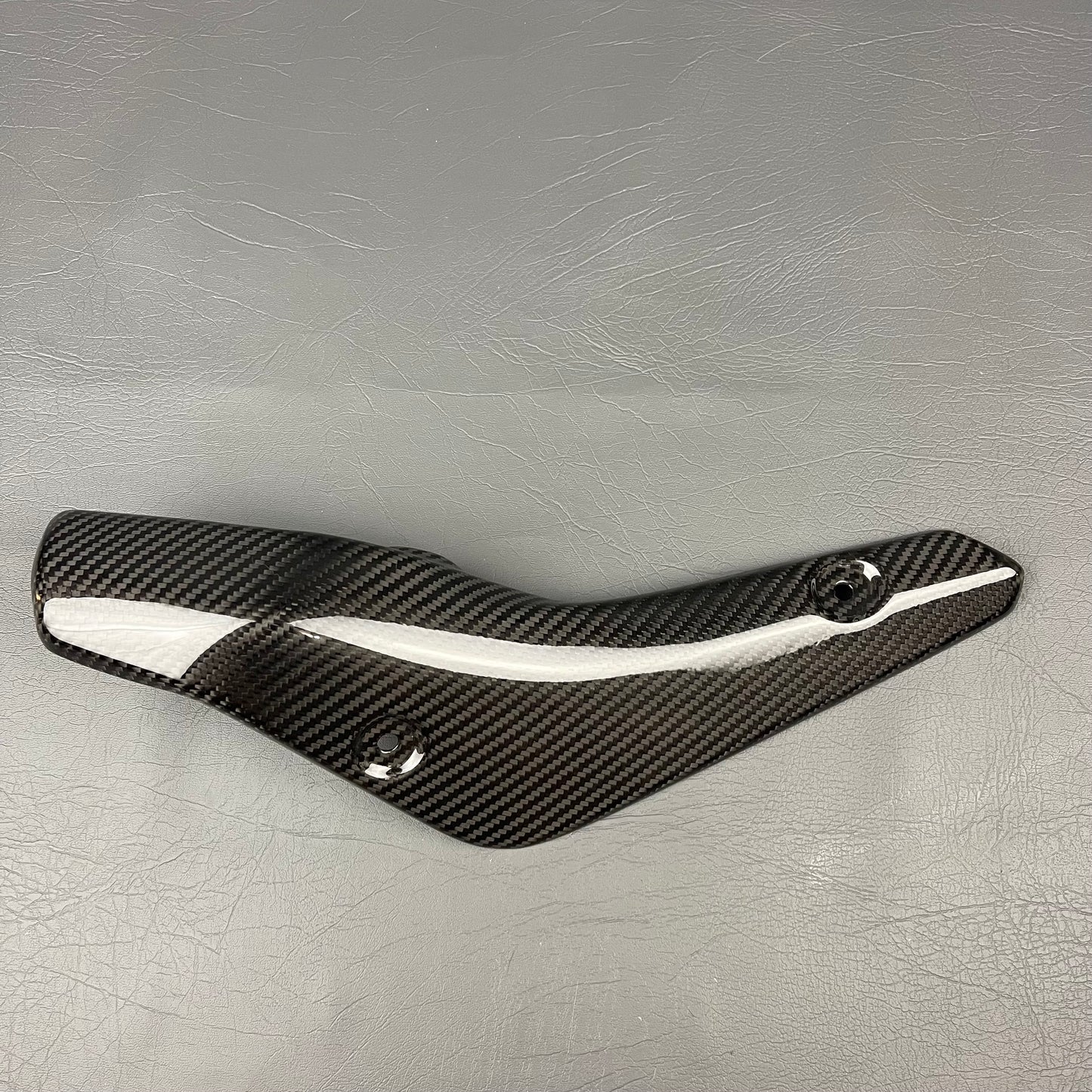 YAMAHA MT-10 Carbon Fiber Rear Exhaust Cover