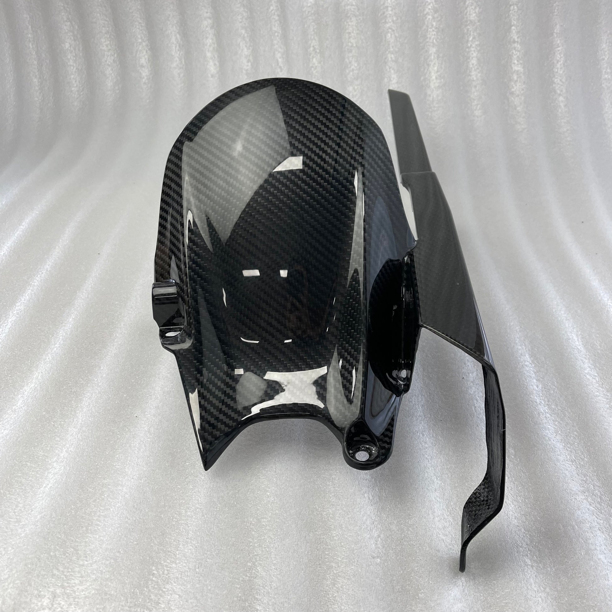 YAMAHA MT-09 R9 Carbon Fiber Rear Fender Mudguard – view 2